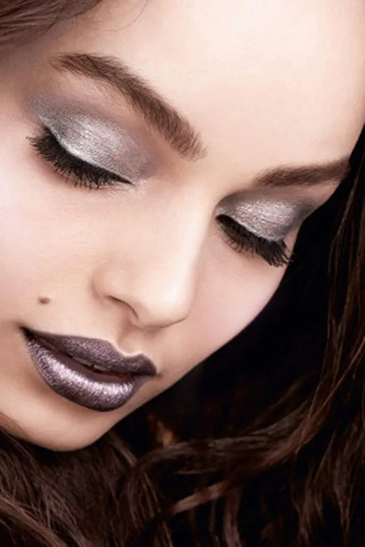 L'OREAL LIP PAINT METALLIC - SHADE 303 INTERNET